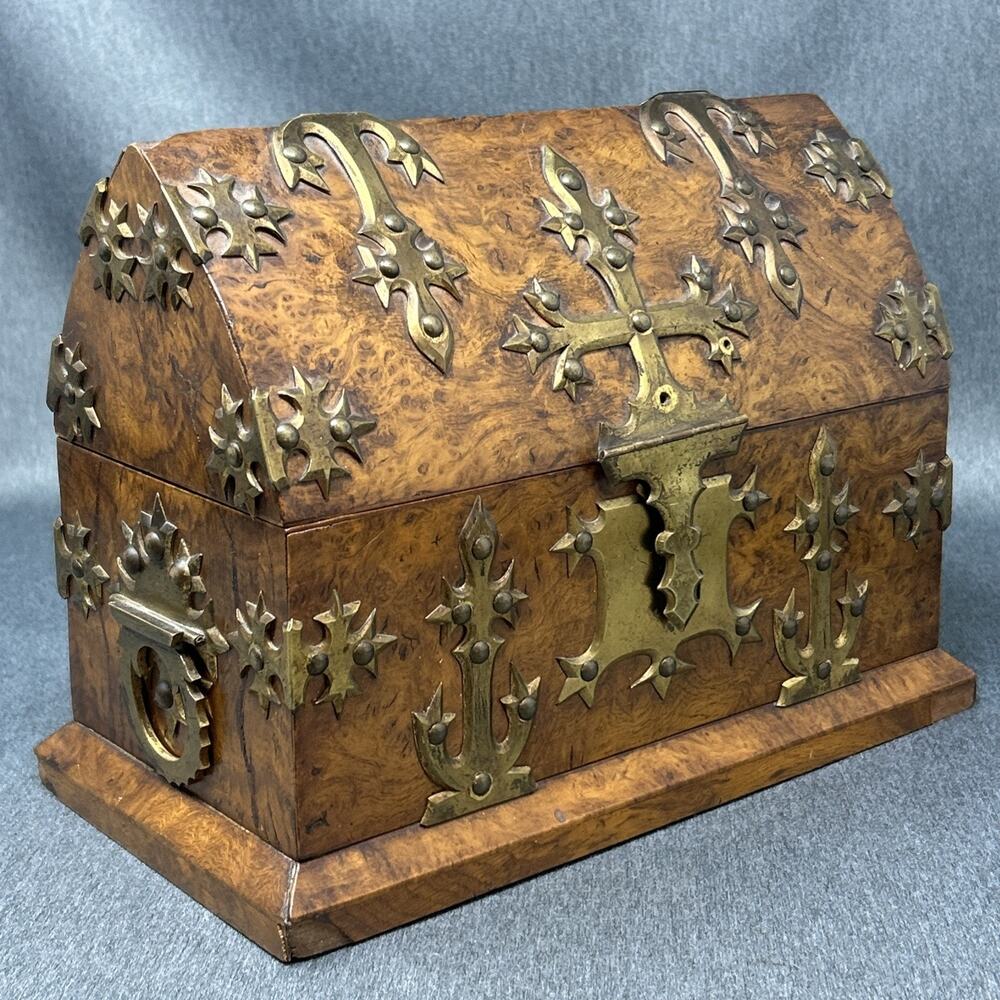 Gothic Revival Burl Wood Brass Dome Top Caddy Ornate Stationary Casket READ